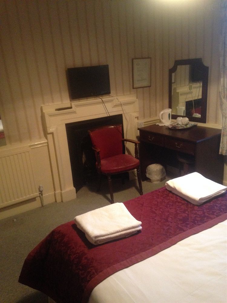 New Inn Hotel Lechlade Eksteriør billede