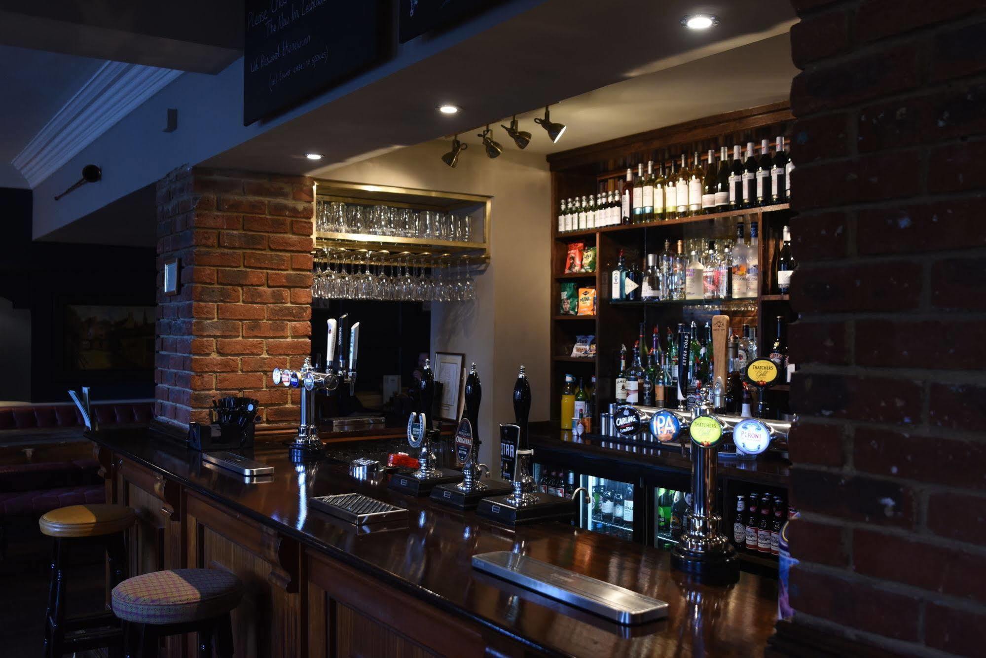 New Inn Hotel Lechlade Eksteriør billede